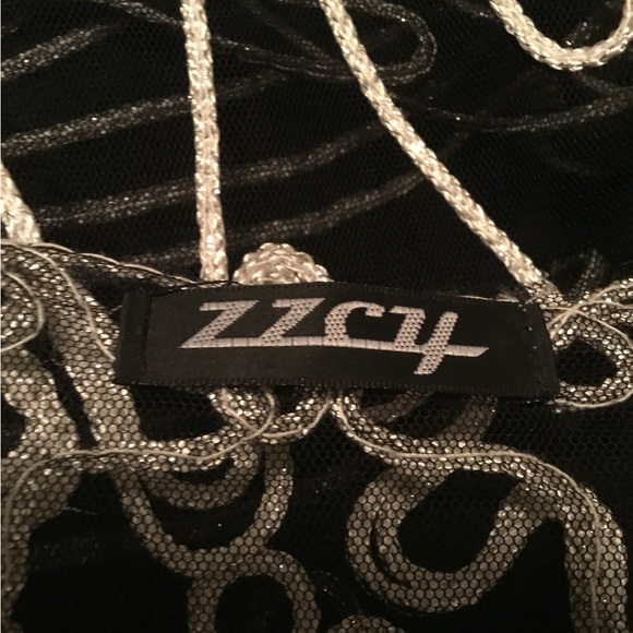 Dubai Throw over Cover Up - Picture 4 of 4